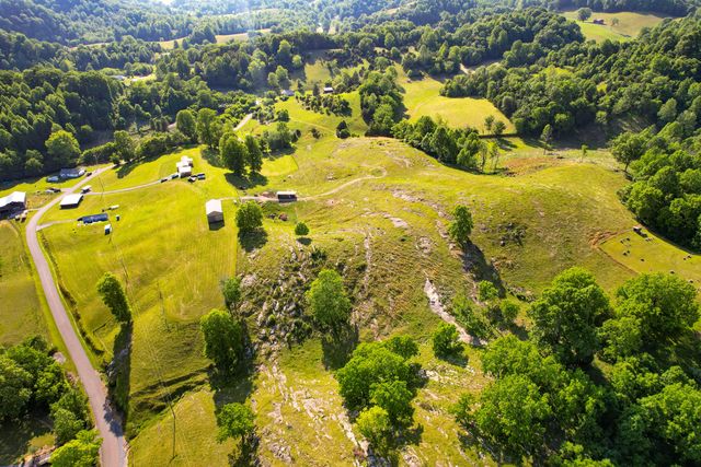 2428 Possum Creek Road, Gate City, VA 24251
