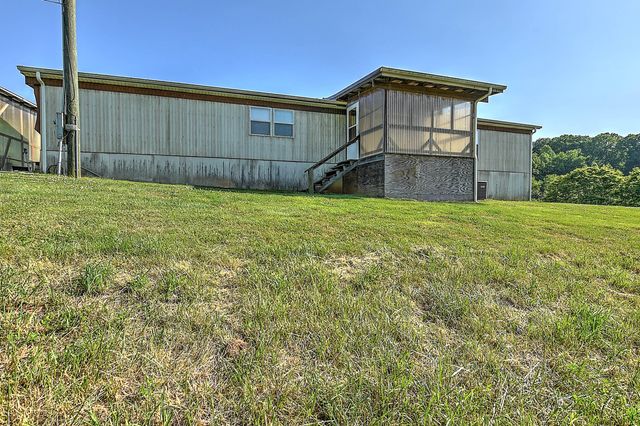 2428 Possum Creek Road, Gate City, VA 24251