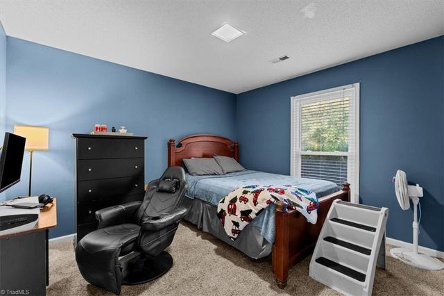 4109 Trappers Run Court, High Point, NC 27265