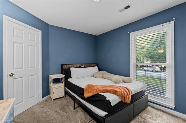 4109 Trappers Run Court, High Point, NC 27265