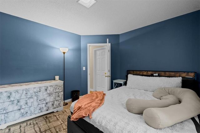 4109 Trappers Run Court, High Point, NC 27265