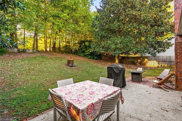 4109 Trappers Run Court, High Point, NC 27265