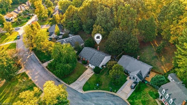 4109 Trappers Run Court, High Point, NC 27265