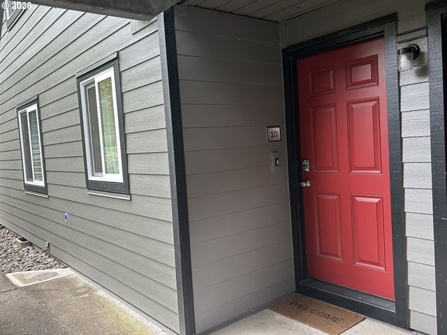 12614 Nw BARNES Rd 10, Portland, OR 97229