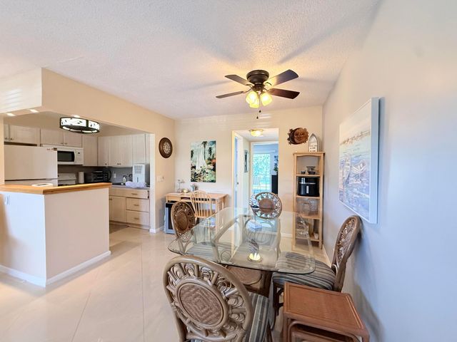 22 Markham A, Deerfield Beach, FL 33442