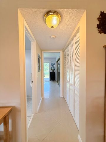 22 Markham A, Deerfield Beach, FL 33442