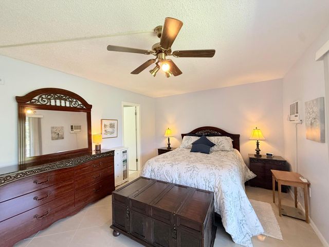 22 Markham A, Deerfield Beach, FL 33442