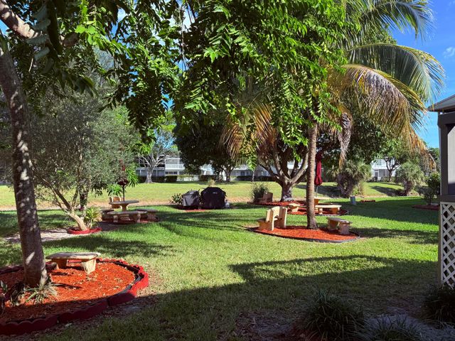 22 Markham A, Deerfield Beach, FL 33442