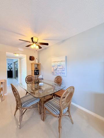 22 Markham A, Deerfield Beach, FL 33442
