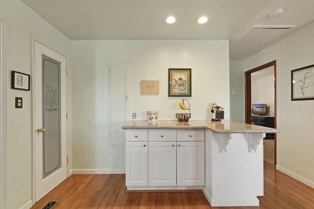 7226 Conner Dr, Valley Springs, CA 95252