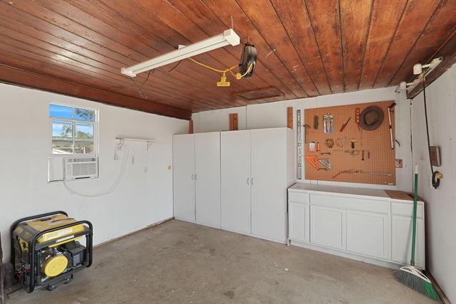 7226 Conner Dr, Valley Springs, CA 95252