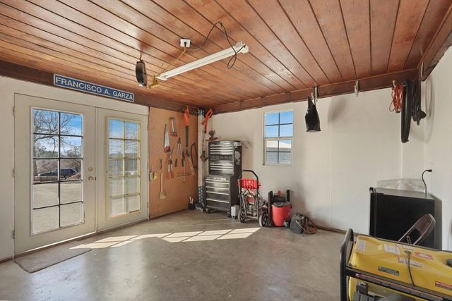 7226 Conner Dr, Valley Springs, CA 95252