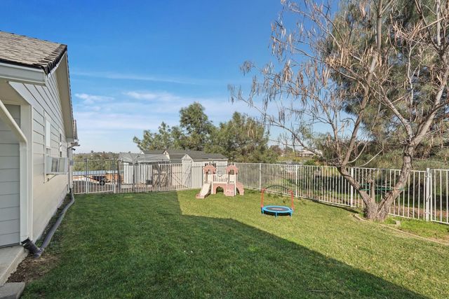 7226 Conner Dr, Valley Springs, CA 95252