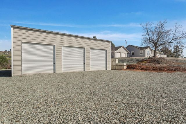 7226 Conner Dr, Valley Springs, CA 95252