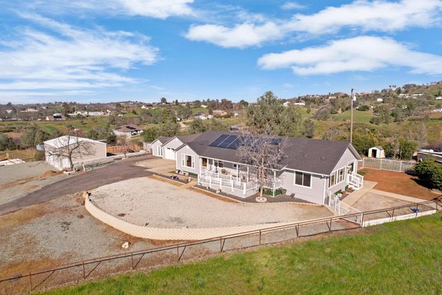 7226 Conner Dr, Valley Springs, CA 95252