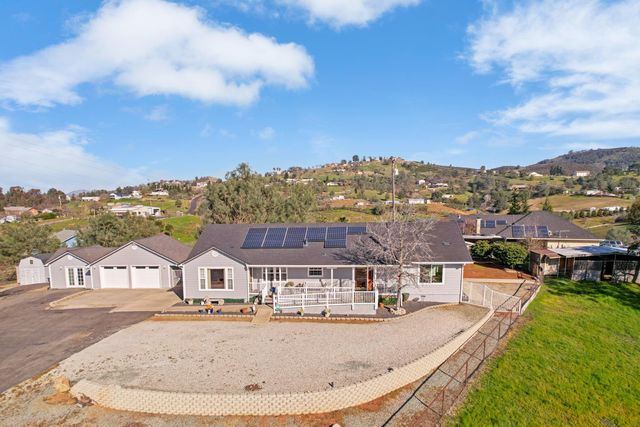 7226 Conner Dr, Valley Springs, CA 95252