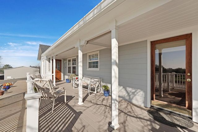 7226 Conner Dr, Valley Springs, CA 95252