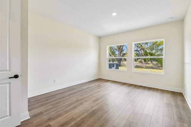 6056 SACRED OAK AVENUE, Mount Dora, FL 32757