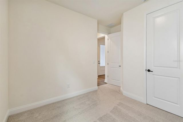 6056 SACRED OAK AVENUE, Mount Dora, FL 32757