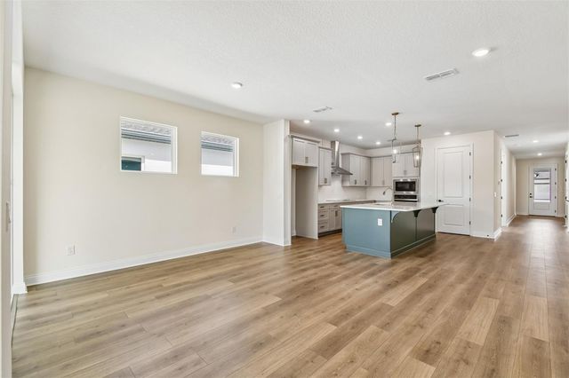 6056 SACRED OAK AVENUE, Mount Dora, FL 32757