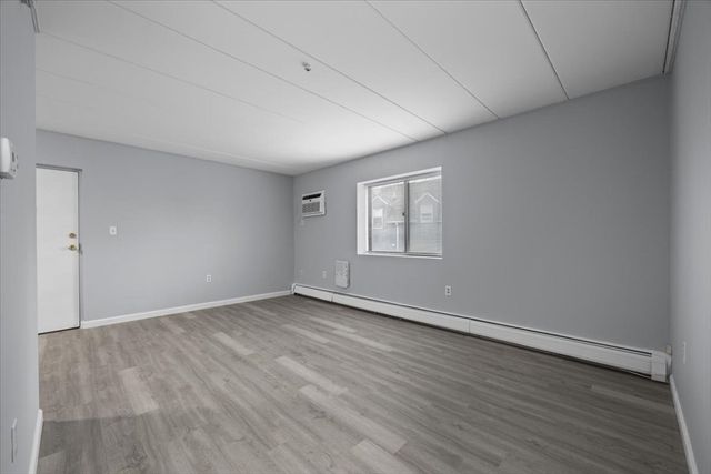 141 Commercial St 9, Braintree, MA 02184