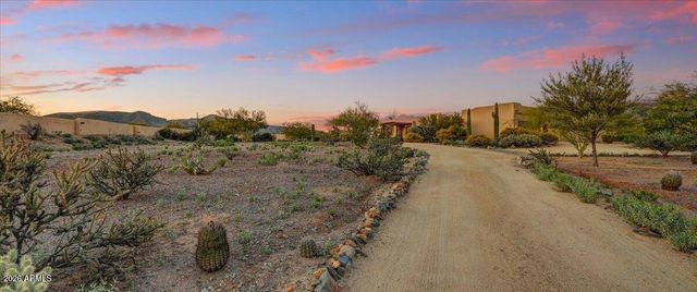 39405 N SPUR CROSS Road, Cave Creek, AZ 85331