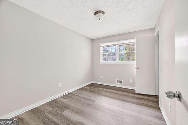 971 Canyon Trail SW, Marietta, GA 30060