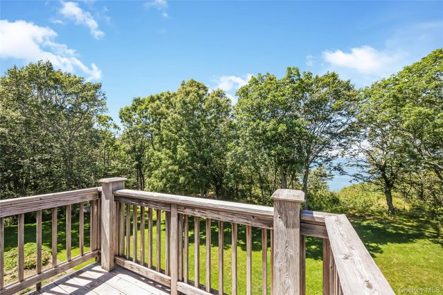 1302 Willow Pond Drive, Riverhead, NY 11901