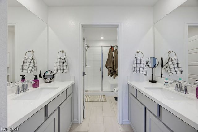 6236 Foxes Dale Street, Las Vegas, NV 89166