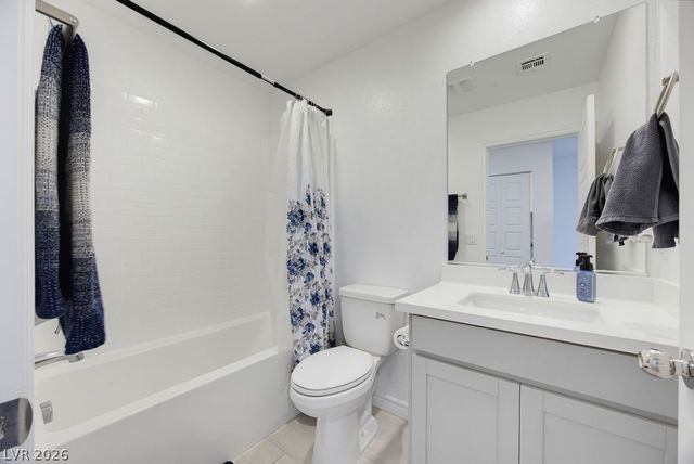 6236 Foxes Dale Street, Las Vegas, NV 89166