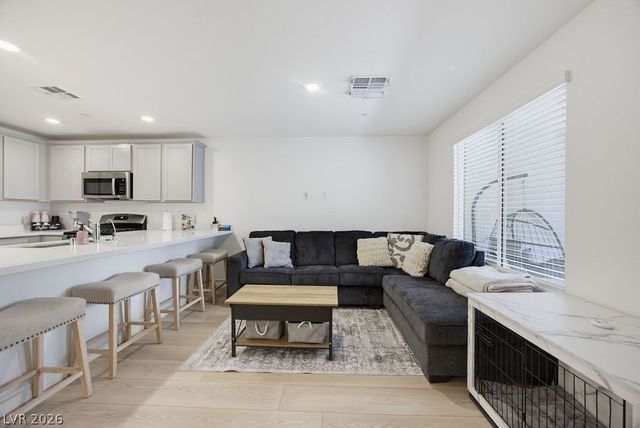 6236 Foxes Dale Street, Las Vegas, NV 89166