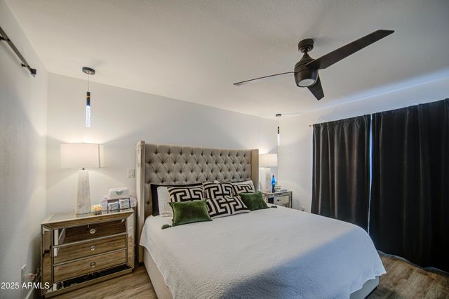 919 W PORT ROYALE Lane, Phoenix, AZ 85023