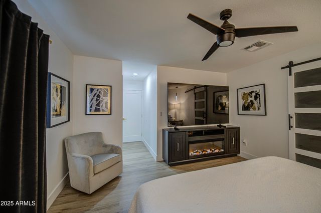 919 W PORT ROYALE Lane, Phoenix, AZ 85023