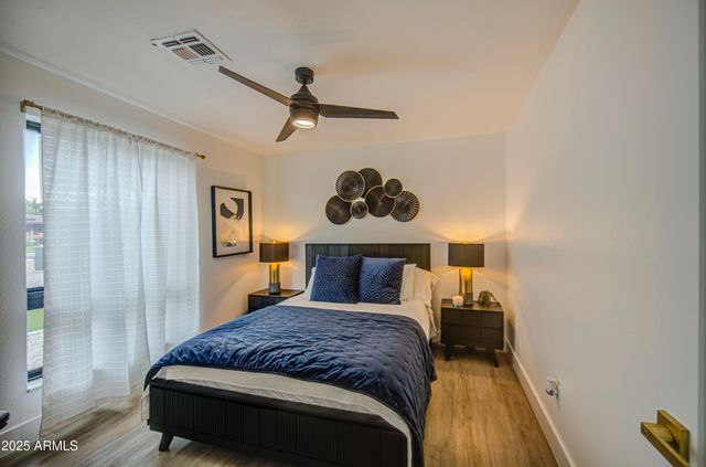 919 W PORT ROYALE Lane, Phoenix, AZ 85023