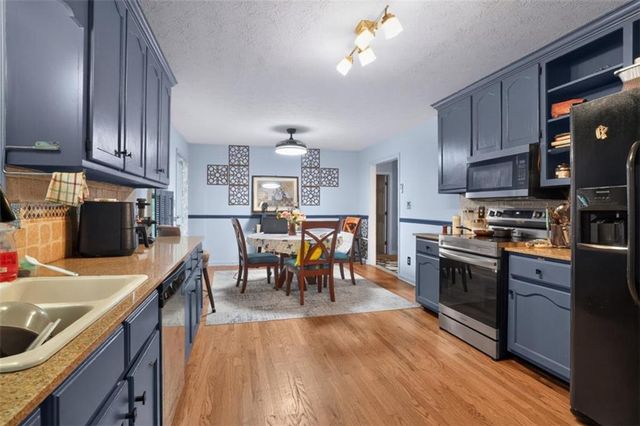 8198 Rockbridge Road, Lithonia, GA 30058