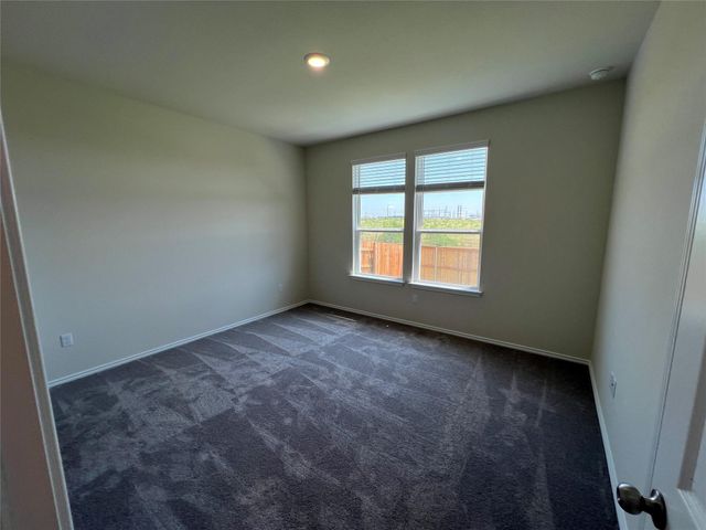 561 Papaya DR, Buda, TX 78610