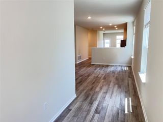 561 Papaya DR, Buda, TX 78610