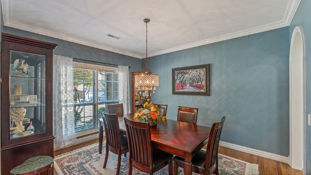 4506 W Creekview Drive, Rogers, AR 72758