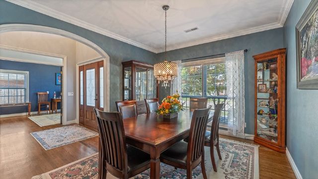 4506 W Creekview Drive, Rogers, AR 72758