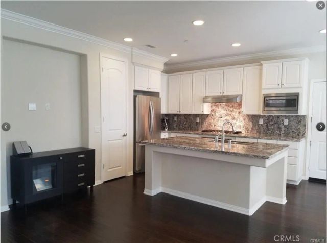 143 Borrego, Irvine, CA 92618