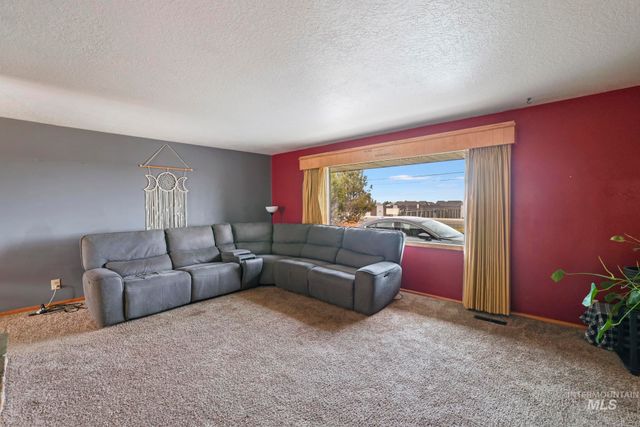 2658 Addison Ave E, Twin Falls, ID 83301