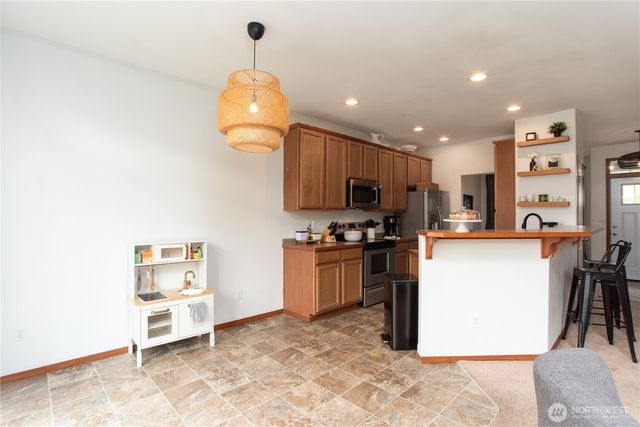 922 Grinnell Avenue SW, Orting, WA 98360