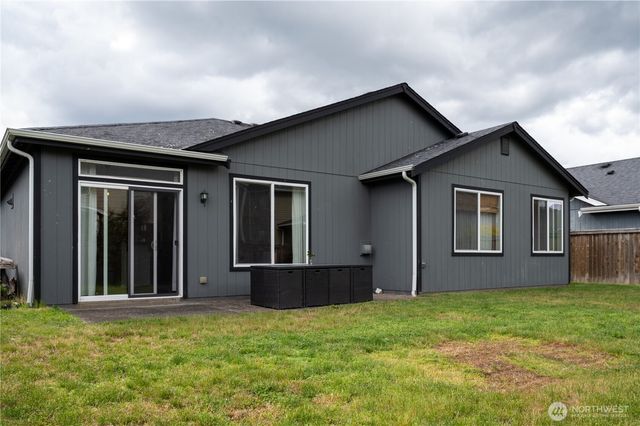 922 Grinnell Avenue SW, Orting, WA 98360