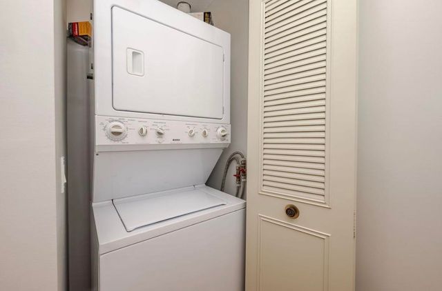 130 Endicott St N Unit 309, Laconia, NH 03246
