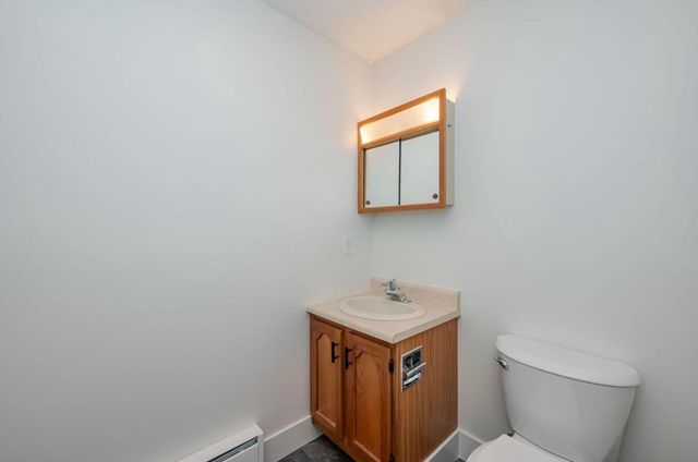 130 Endicott St N Unit 309, Laconia, NH 03246