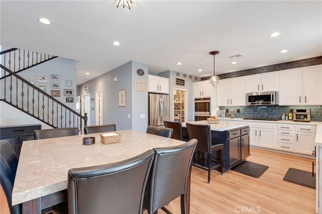 45701 Camino Rubi, Temecula, CA 92592