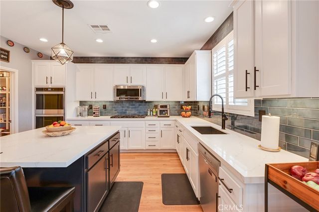 45701 Camino Rubi, Temecula, CA 92592