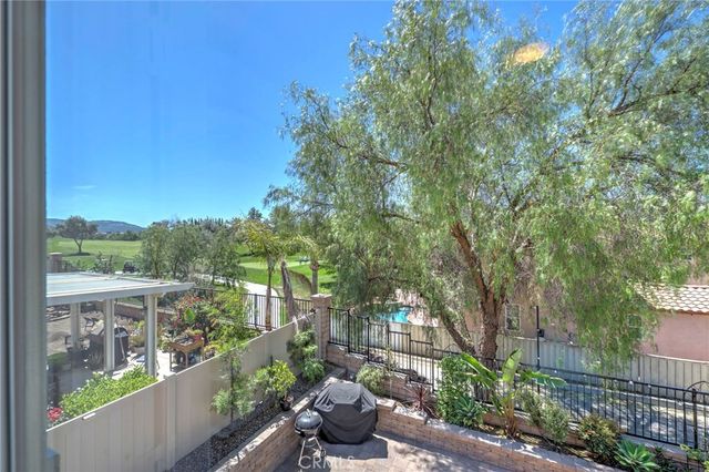 45701 Camino Rubi, Temecula, CA 92592