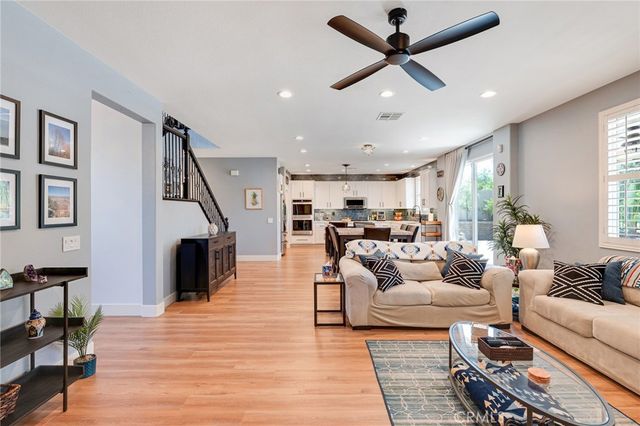 45701 Camino Rubi, Temecula, CA 92592