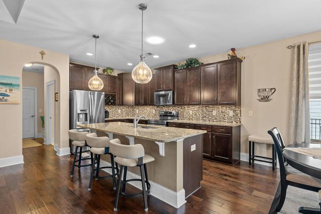 1512 Kensington Ln., Myrtle Beach, SC 29577